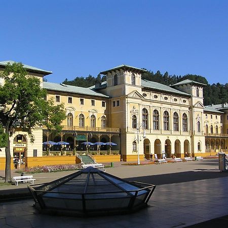 Stary Dom Zdrojowy Hotel Krynica-Zdrój Kültér fotó