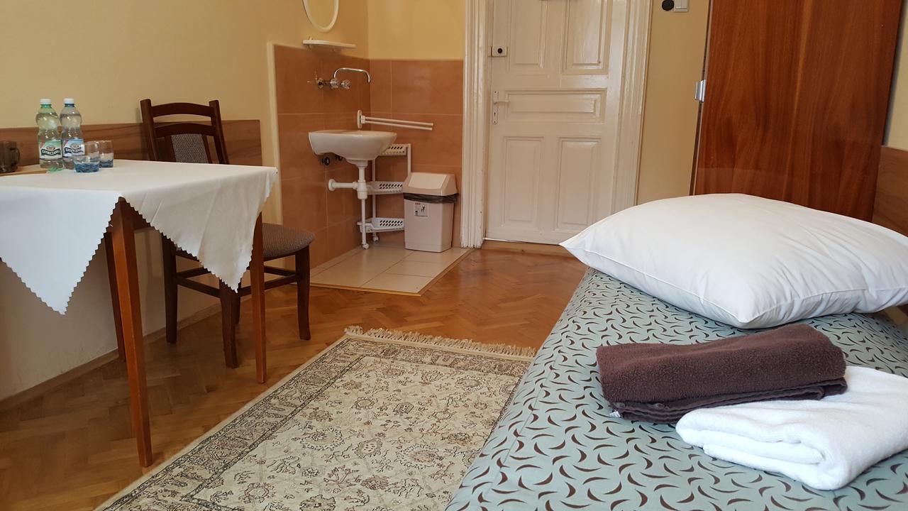 Stary Dom Zdrojowy Hotel Krynica-Zdrój Kültér fotó