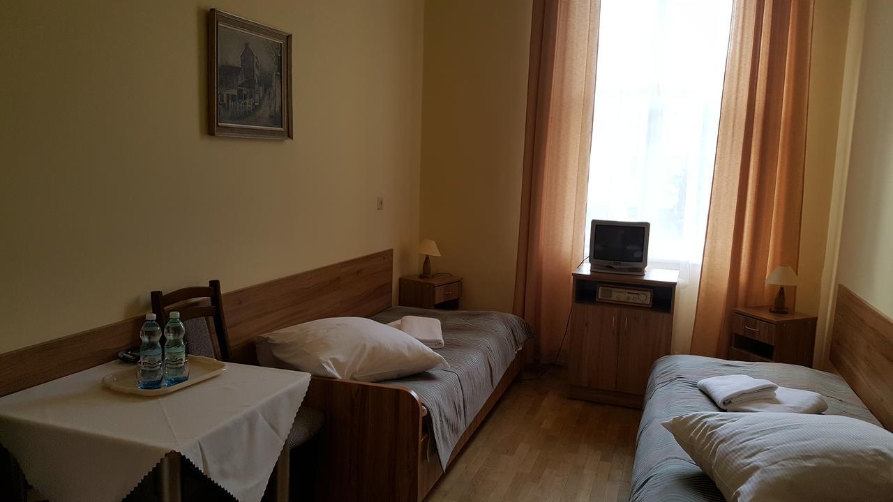 Stary Dom Zdrojowy Hotel Krynica-Zdrój Kültér fotó