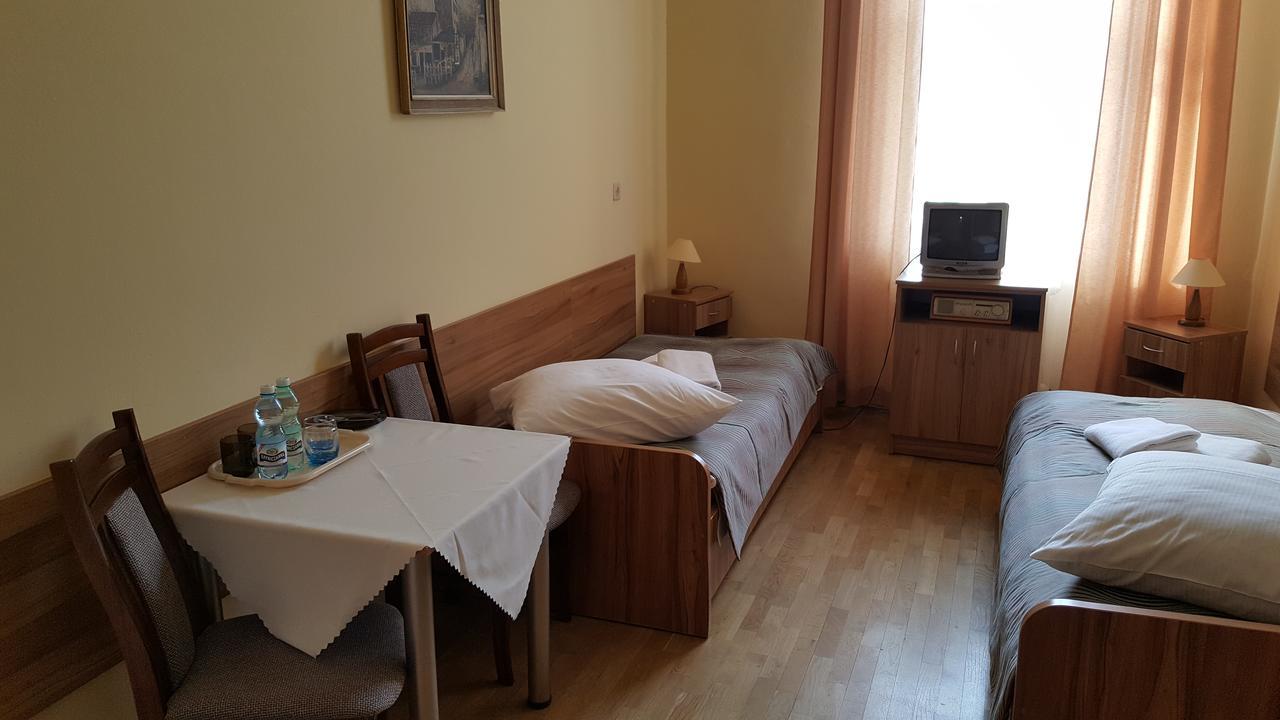 Stary Dom Zdrojowy Hotel Krynica-Zdrój Kültér fotó
