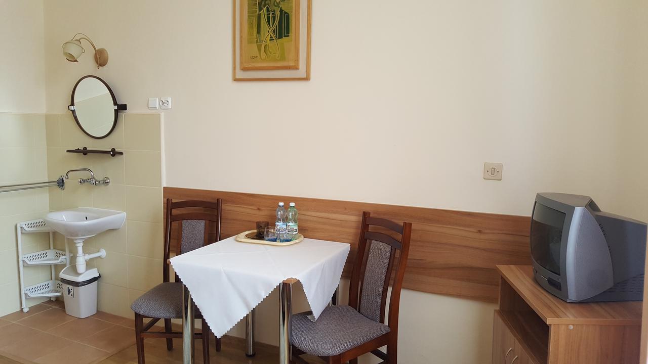 Stary Dom Zdrojowy Hotel Krynica-Zdrój Kültér fotó