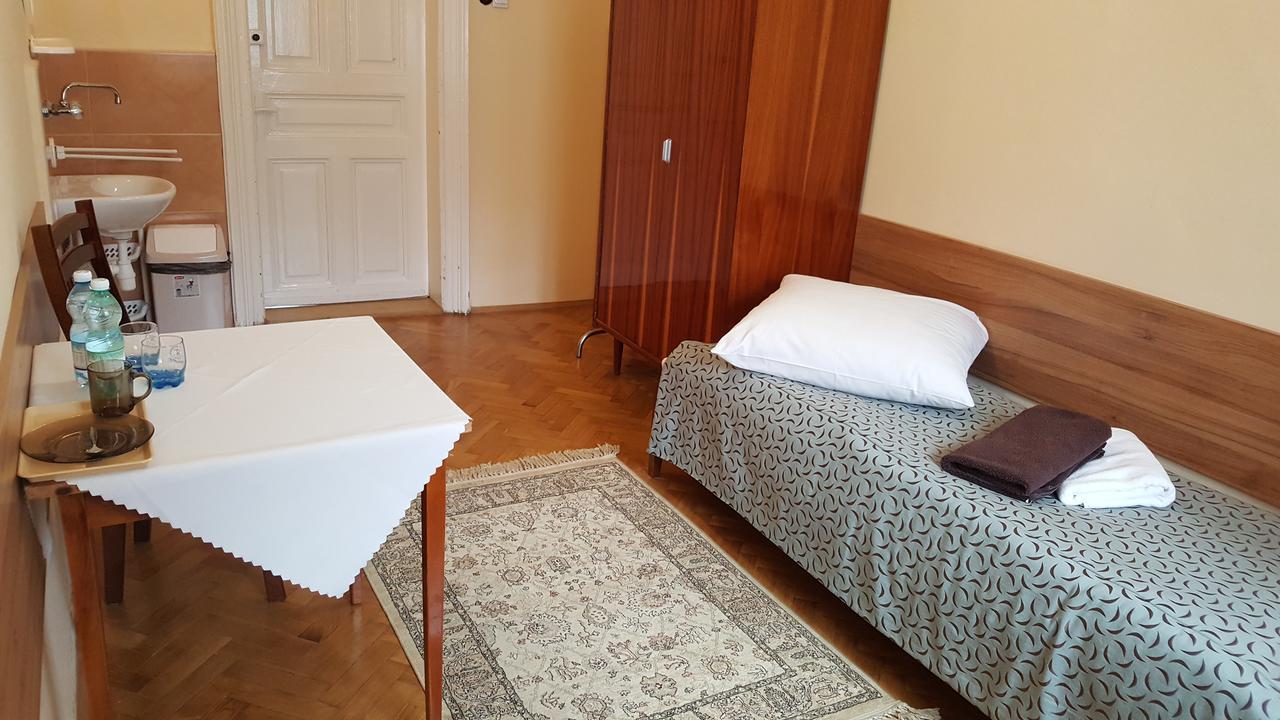 Stary Dom Zdrojowy Hotel Krynica-Zdrój Kültér fotó