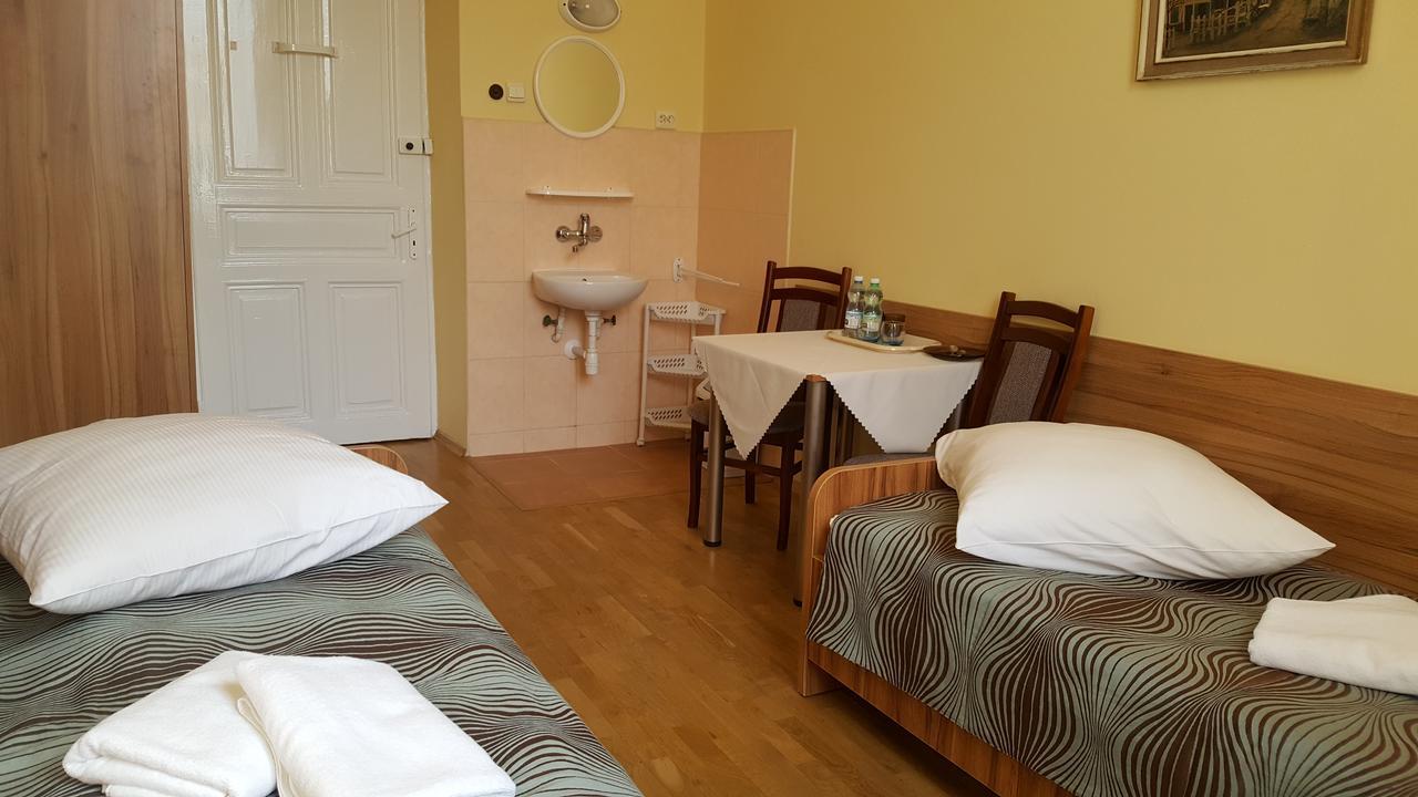 Stary Dom Zdrojowy Hotel Krynica-Zdrój Kültér fotó