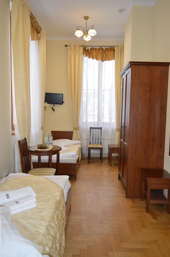 Stary Dom Zdrojowy Hotel Krynica-Zdrój Kültér fotó